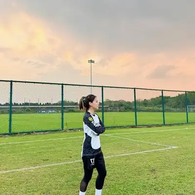 李凡